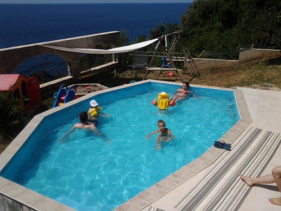 Guesthouse Oaza Emi Dobra Voda Extérieur photo